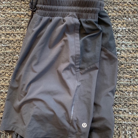 lululemon athletica Other - Lululemon Liner Board Shorts 7”